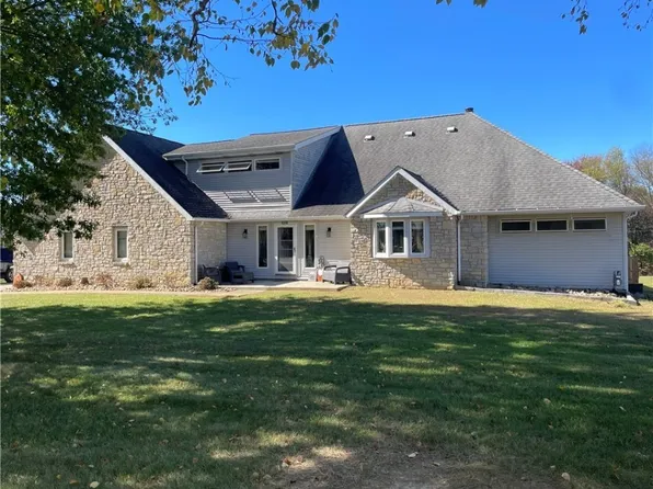 812 Bakers Addition, Hopedale, OH 43976