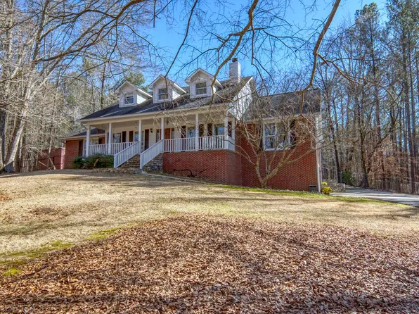 564 Kennon Dr, Cataula, GA 31804