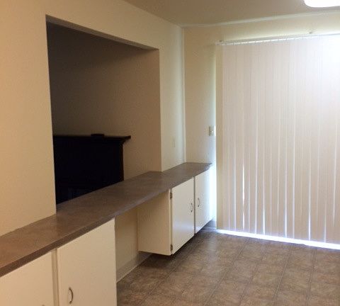 2nd image of 303 Gage Blvd APT 129