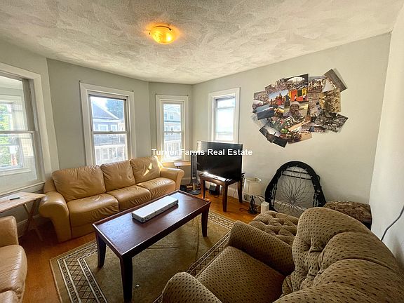 2nd image of 53 Bristol Rd #2A