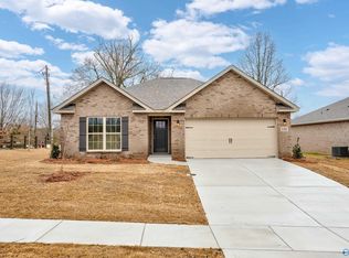 100 River Pointe Dr, New Market, AL 35761