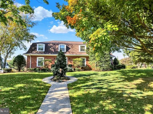 3244 Willow Grove Ave, Reading, PA 19605