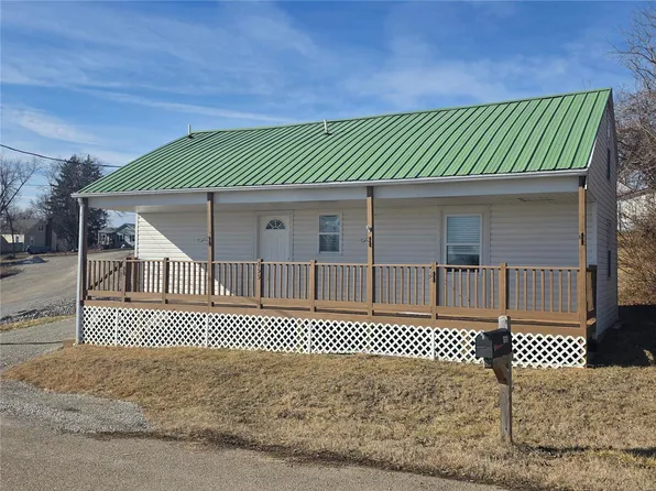 155 Mary Ellen St, Sainte Genevieve, MO 63670