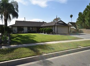 27571 Stratford St, Highland, CA 92346
