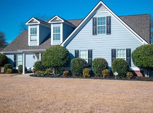 104 Presidential Ln, Statham, GA 30666