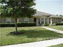 1st image of 2800 Glenhaven Dr