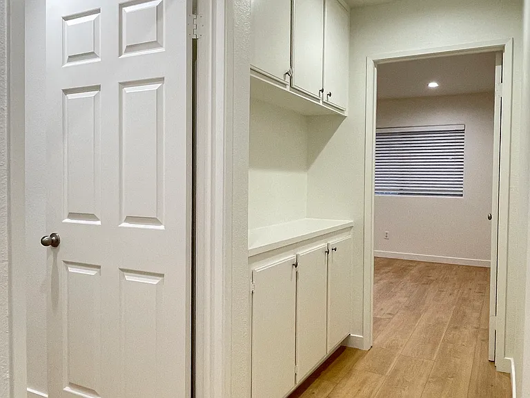 15114 Sherman Way #212 — Photo 13