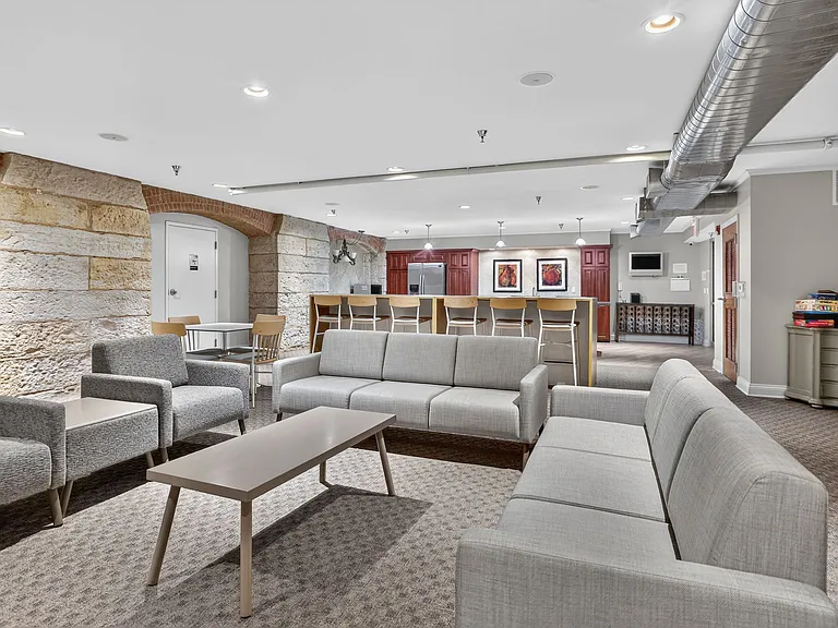 612 Central St #306 — Photo 11