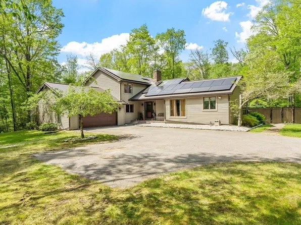 154 Maxwell Rd, Monson, MA 01057