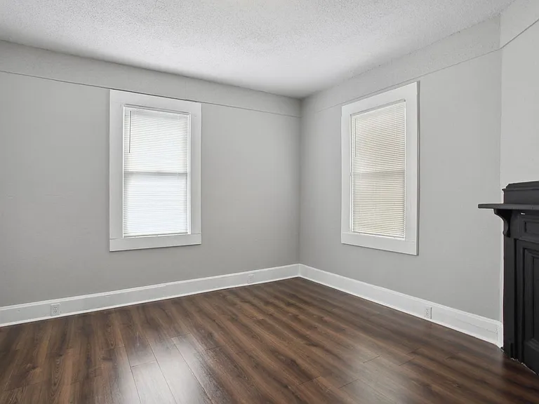 815 E Bolton St — Photo 13