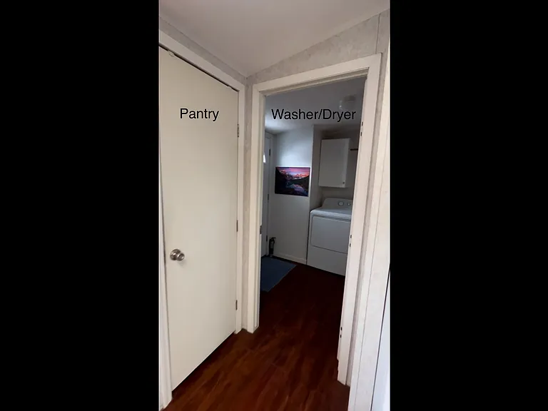 5283 N Thornton Pl — Photo 6