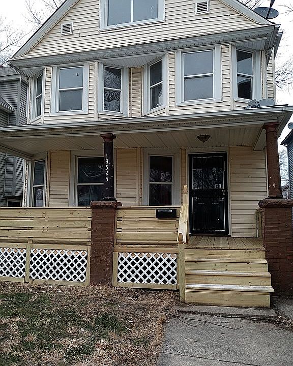 1st image of 13525 Beaumont St