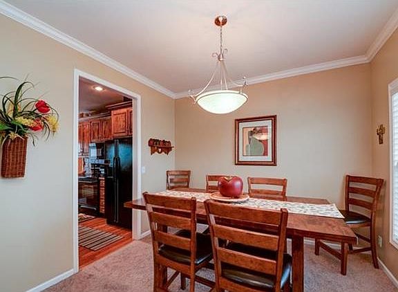 Formal Dining Room for those special occasions.