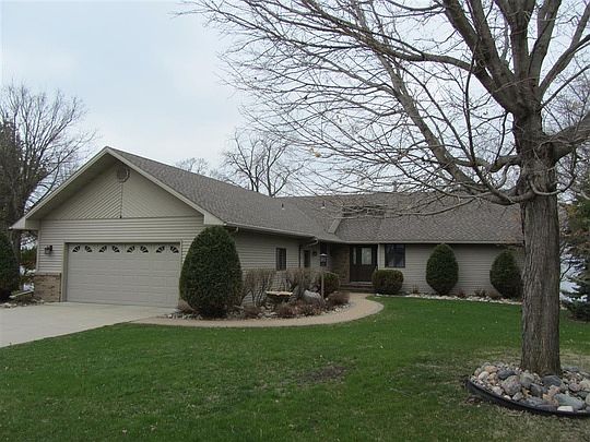 1st image of 1380 E Shore Dr