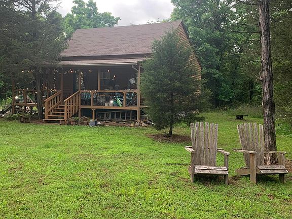 2nd image of 516 County Road 3731