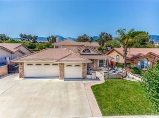 668 Walnut Cir, Corona, CA 92881