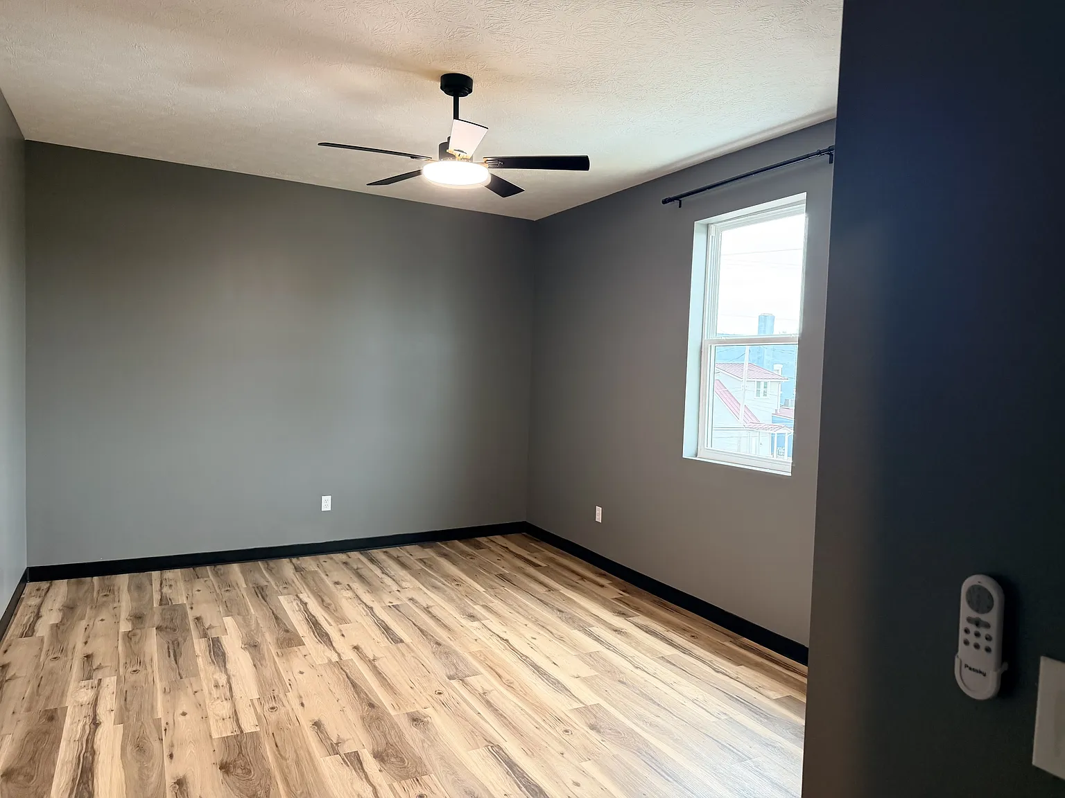 126 East Jefferson Street - 5 — Photo 4