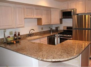 The Maples Apartments, Woodridge, IL 60517