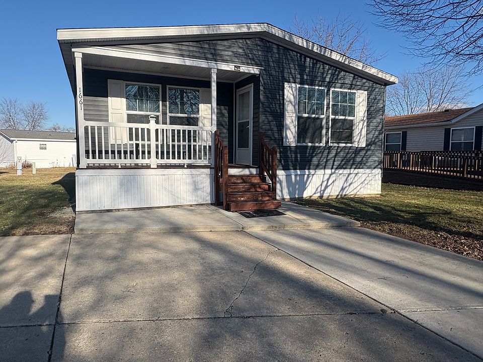 1st image of 1661 Doub St #69