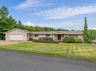 N2477 Three Town Rd, La Crosse, WI 54601