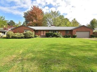 85 Troy Del Way, Williamsville, NY 14221