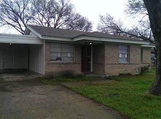 816 Pilot Dr, Dallas, TX 75217