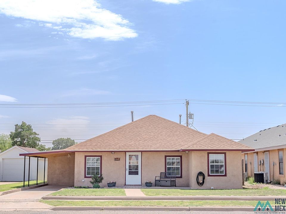 1st image of 604 S Abilene Ave