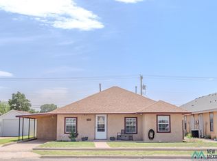 604 S Abilene Ave, Portales, NM 88130