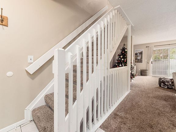 3rd image of 5617 Blendonridge Dr #83C