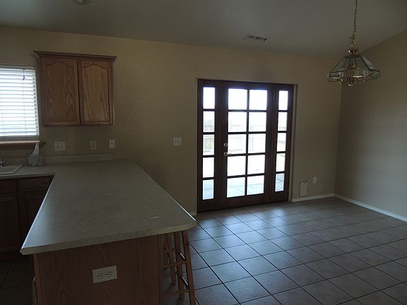 2nd image of 9396 Valerie Way