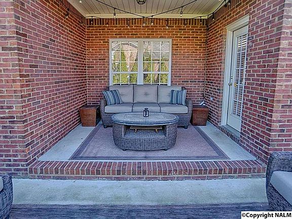 3rd image of 3173 Mallard Point Dr SE