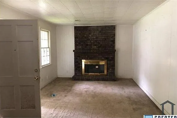 3 bed, $1,150 — Photo 2