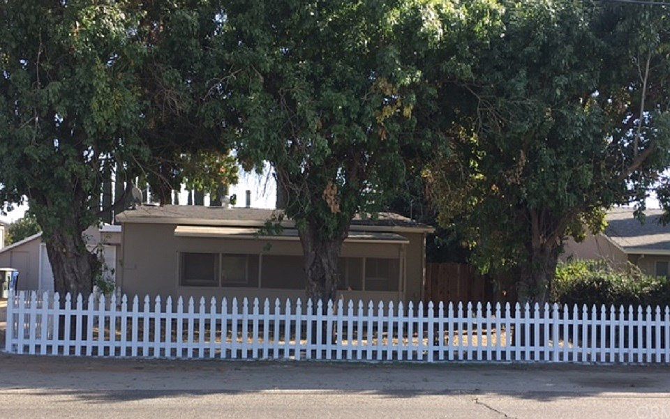 1st image of 7330 Vine Ave
