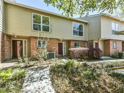 5005 Georgi Ln APT 110, Houston, TX, 77092