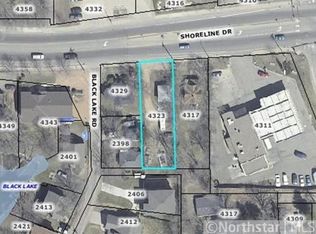 4323 Shoreline Dr, Spring Park, MN 55384