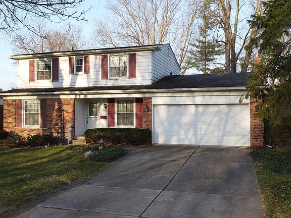 2nd image of 15493 Ashurst St