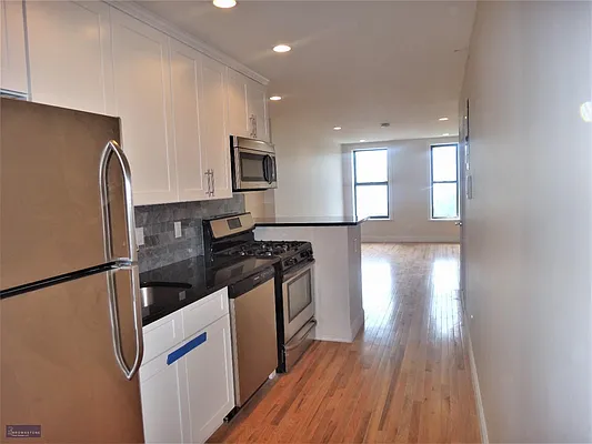 Rented by Brownstone Real Estate | media 20