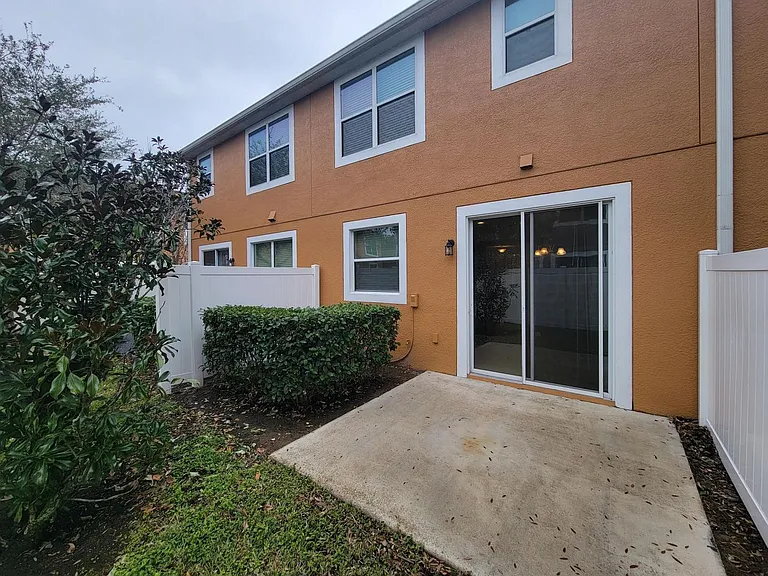 9571 Silver Buttonwood St — Photo 6