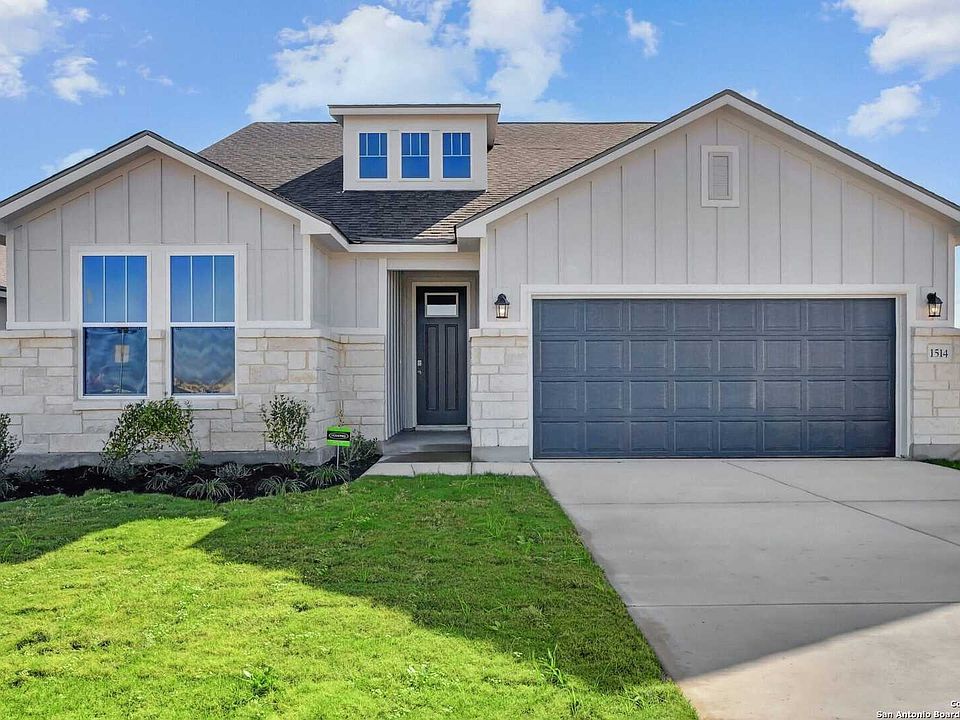 1st image of 1514 Saddleback