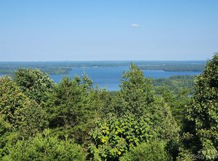 225 Stone Canyon Dr, Denton, NC 27239