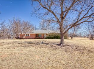 12328 Us Highway 283, Sayre, OK 73662