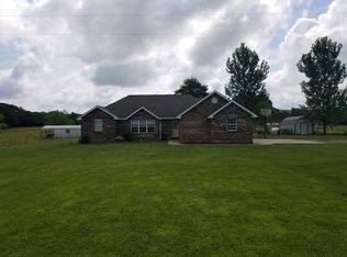 4740 Skyline Rd, Seymour, MO 65746