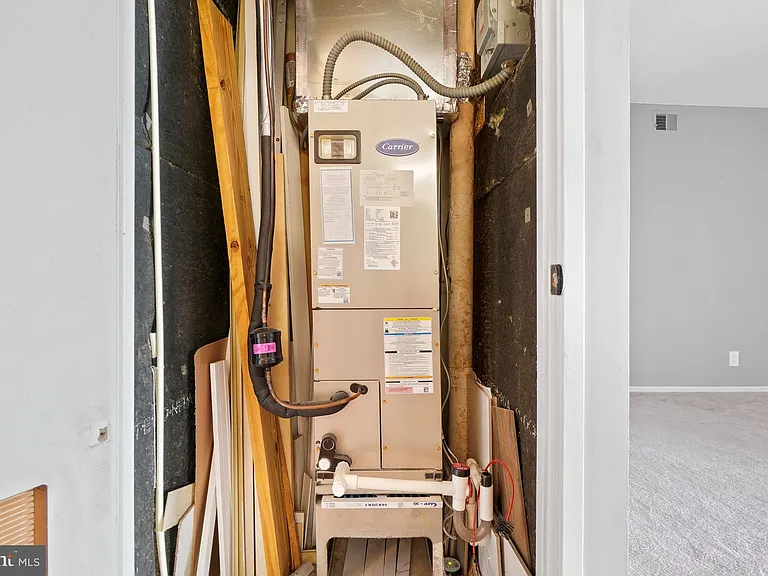 5901 Mount Eagle Dr #1517 — Photo 29