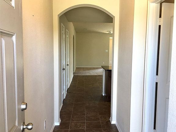 2nd image of 1103 Roman Dr