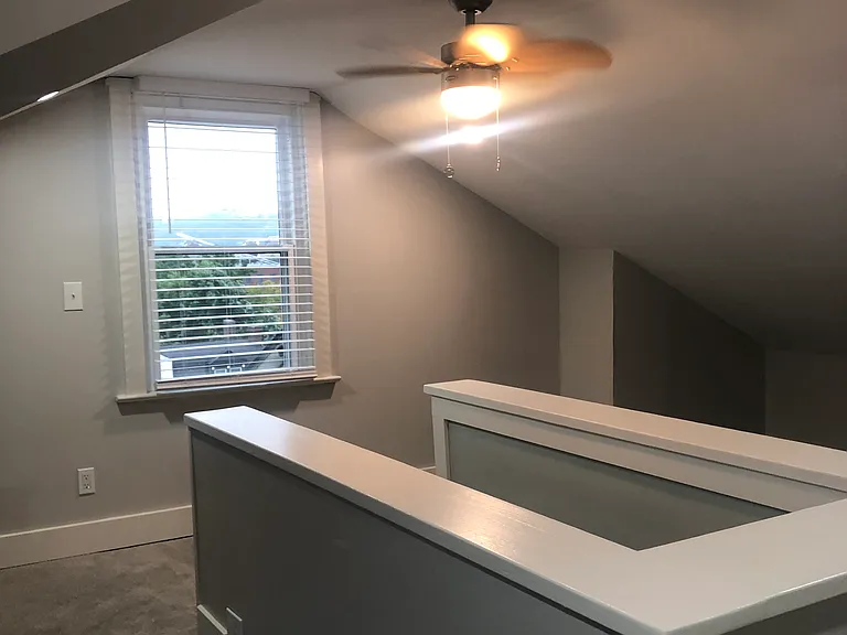 5 Saturn Way — Photo 20