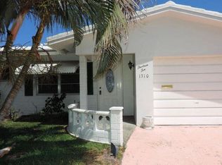 1310 SW 18th Ct, Boynton Beach, FL 33426