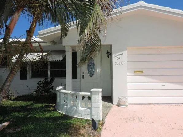 1310 SW 18th Ct, Boynton Beach, FL 33426