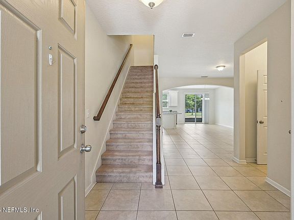 5th image of 53 NELSON Lane