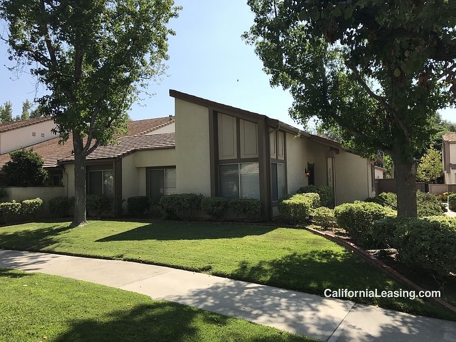 1st image of 24630 Golfview Dr