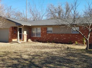 2304 Marshall Dr, Edmond, OK 73013